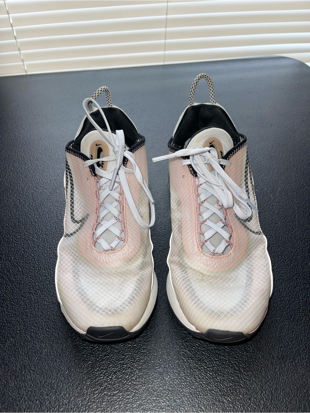 Nike Women’s Mesh Sneakers in Cream and Pale Pink